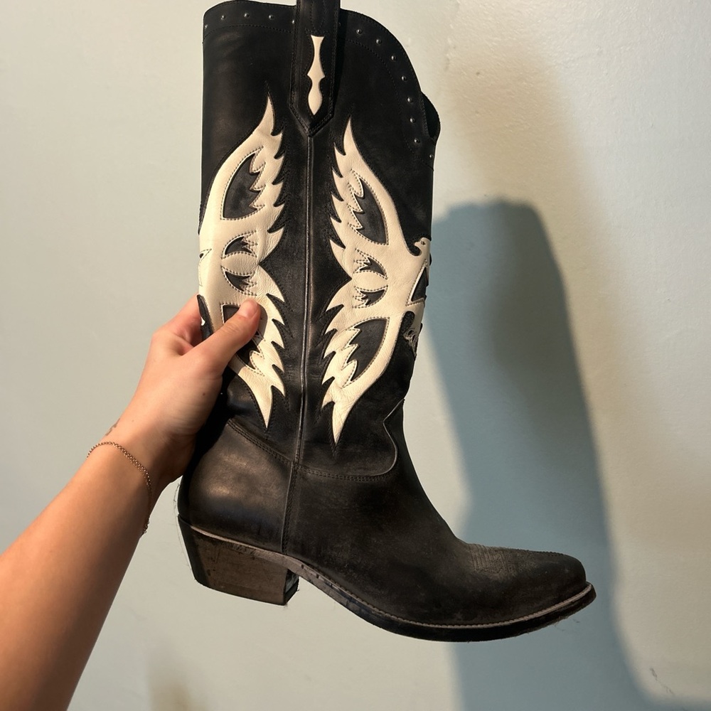 Golden Goose x Suki Waterhouse  Wishstar Boot